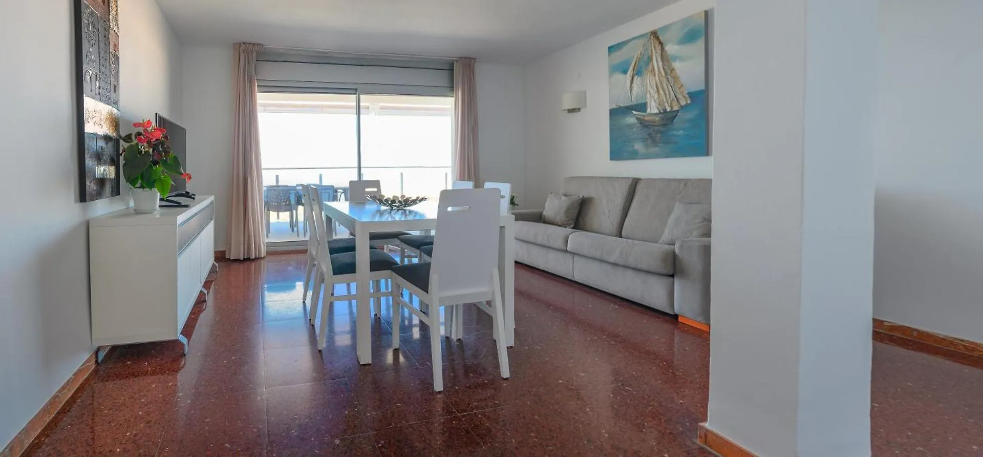 Apartaments Albatros Family Salou