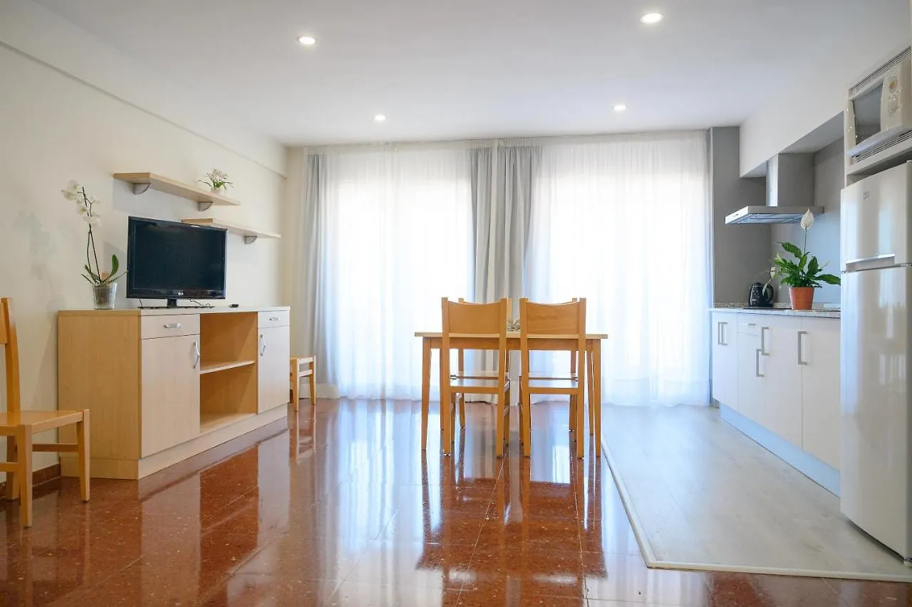Apartaments Albatros Family Salou 0*,  Spagna