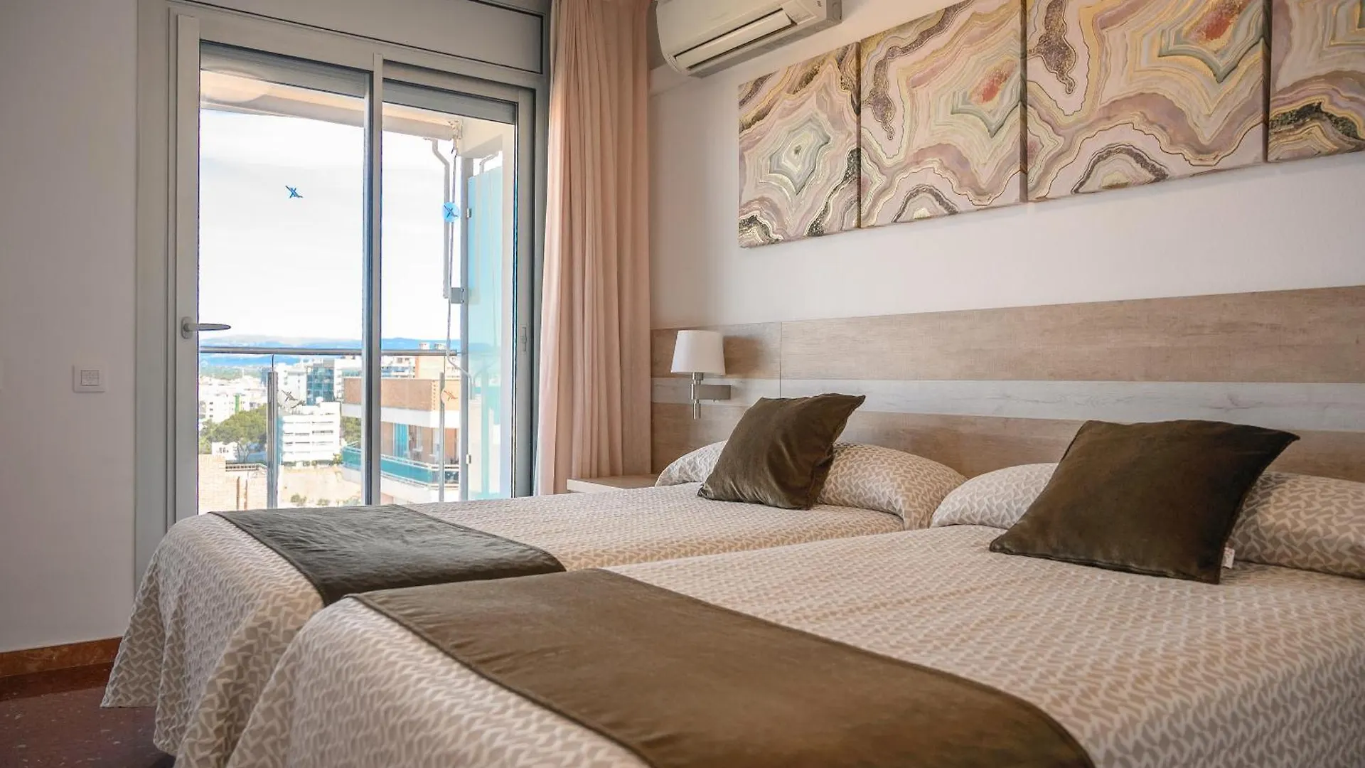 Apartaments Albatros Family Salou Appartamento